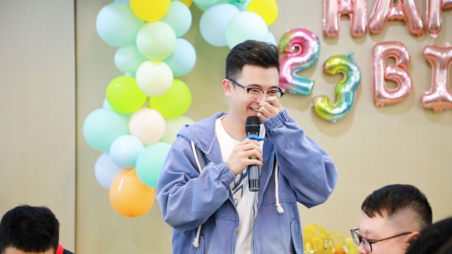 2022年2-3月生日会留影8.jpg